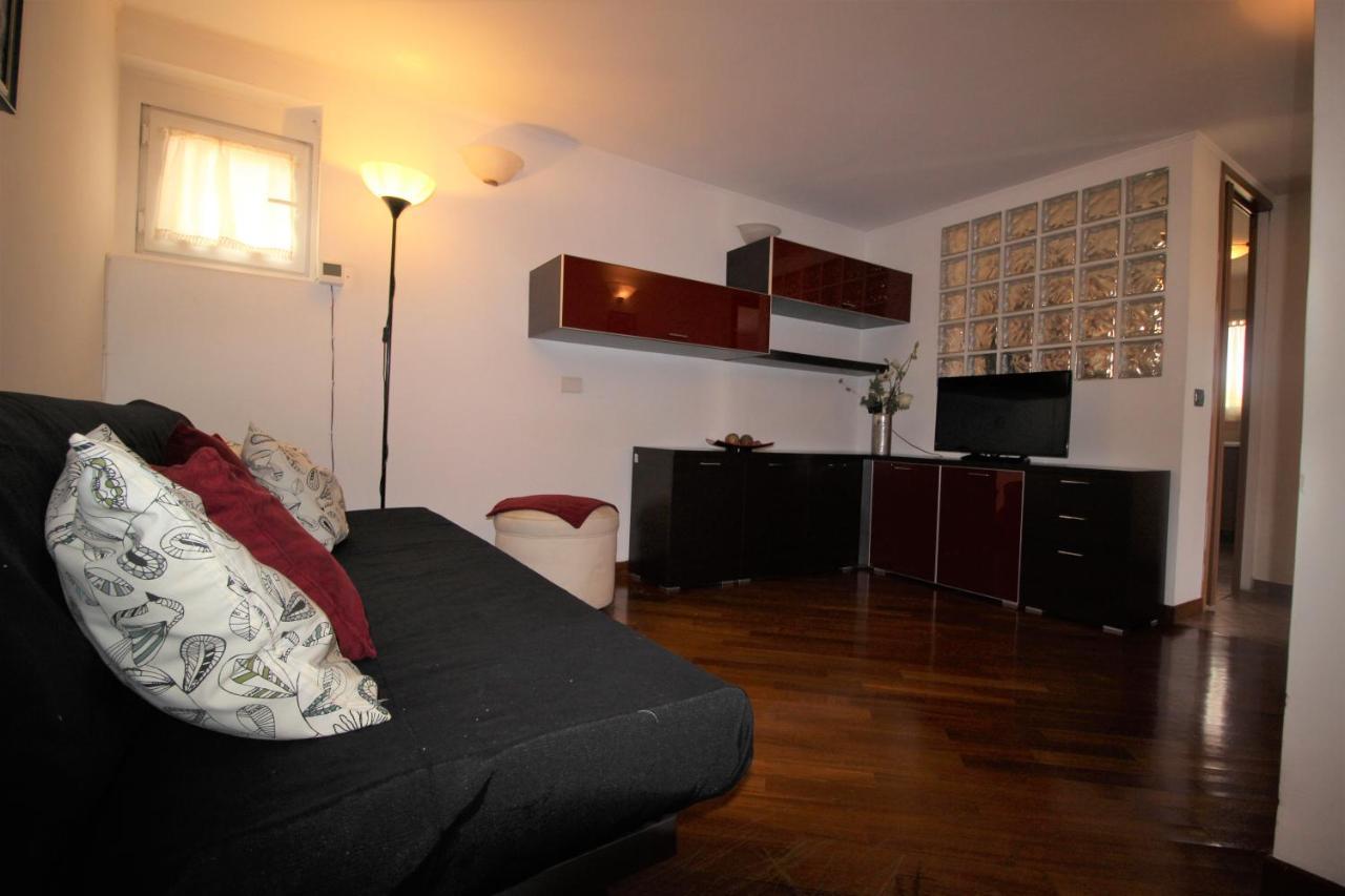 Sunny Rome Attico Con Jacuzzi, Terrazzo E Fibra Apartman Kültér fotó